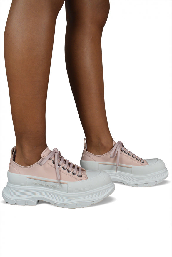 Alexander McQueen Shoes? Alexander Mcqueen Women Sneakers Tread Slick Luxury Lifestyle Designer Footwear