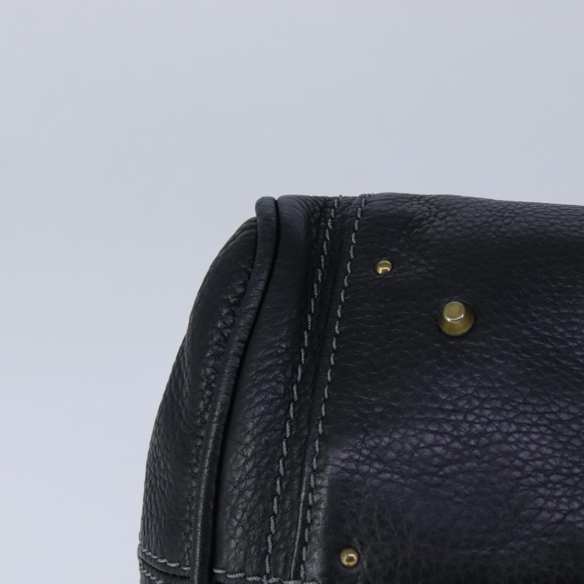 Auremis elegant leather Handbag top view