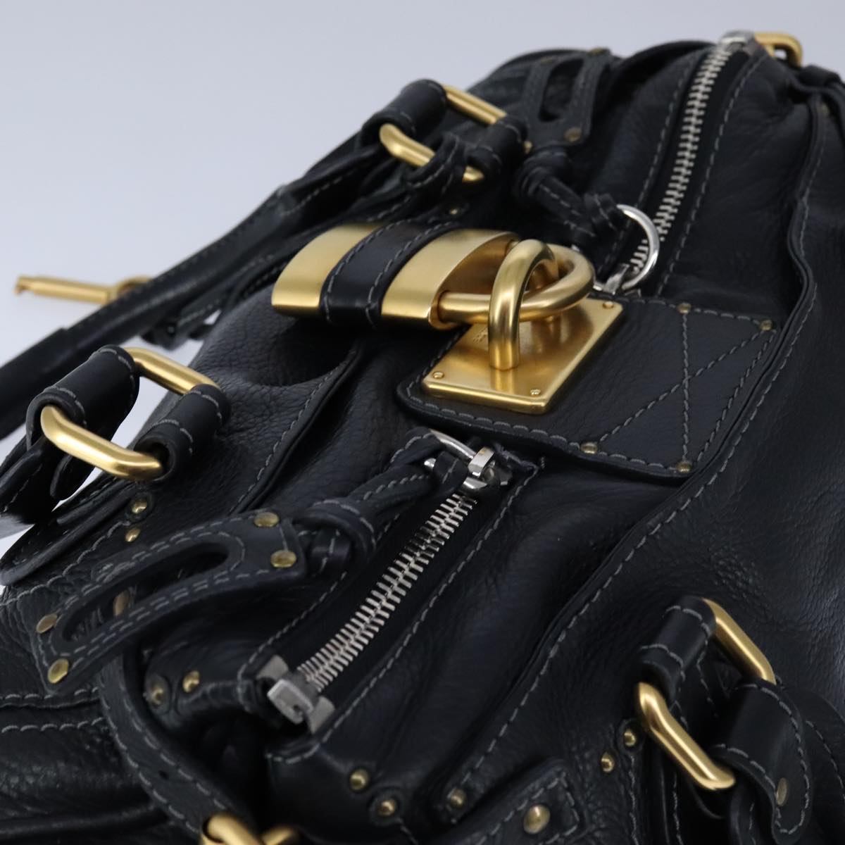Auremis elegant leather Handbag top view