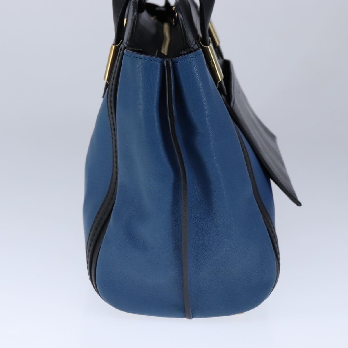 Luxivane elegant leather Handbag top view