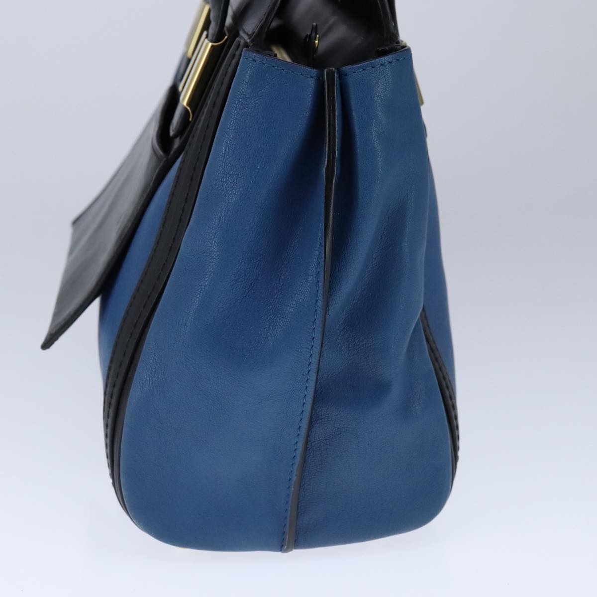 Luxivane elegant leather Handbag top view