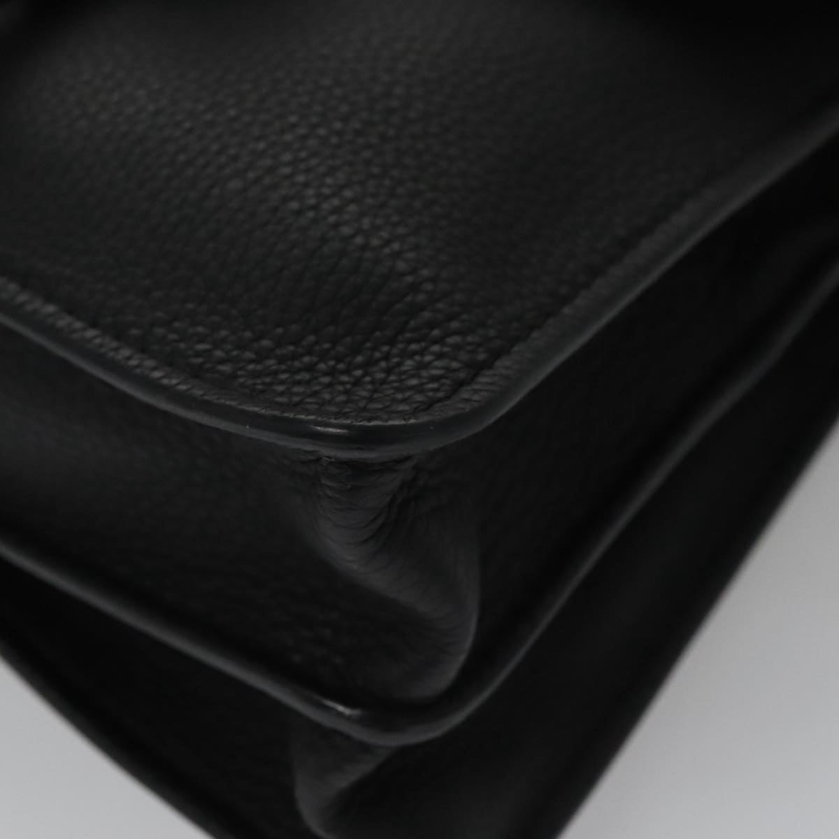 Veldavre elegant leather Handbag top view