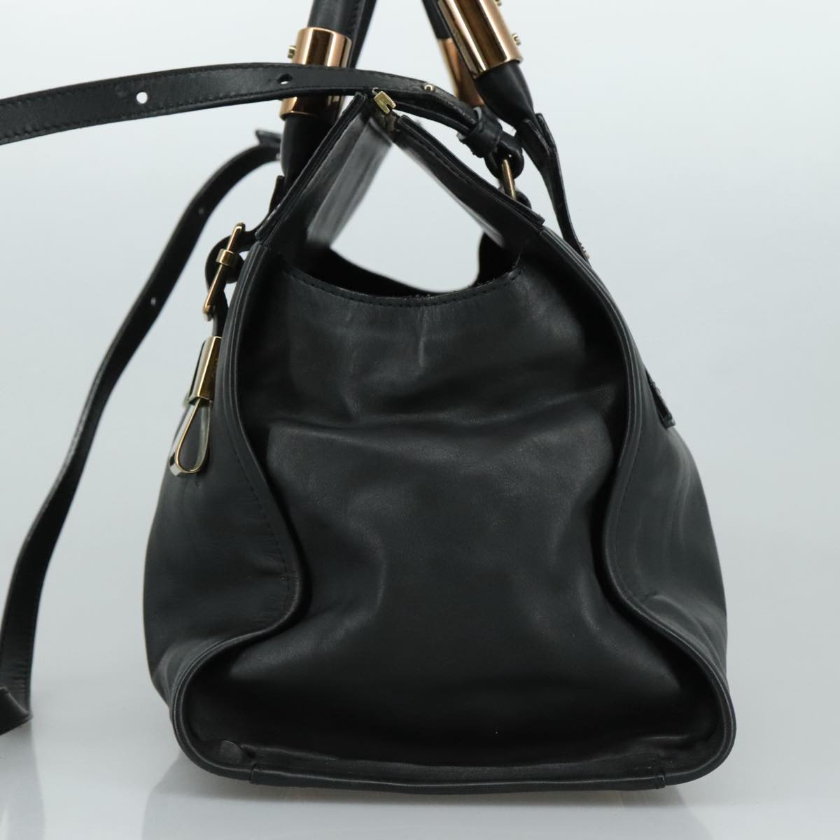 Morvenix elegant leather Handbag top view