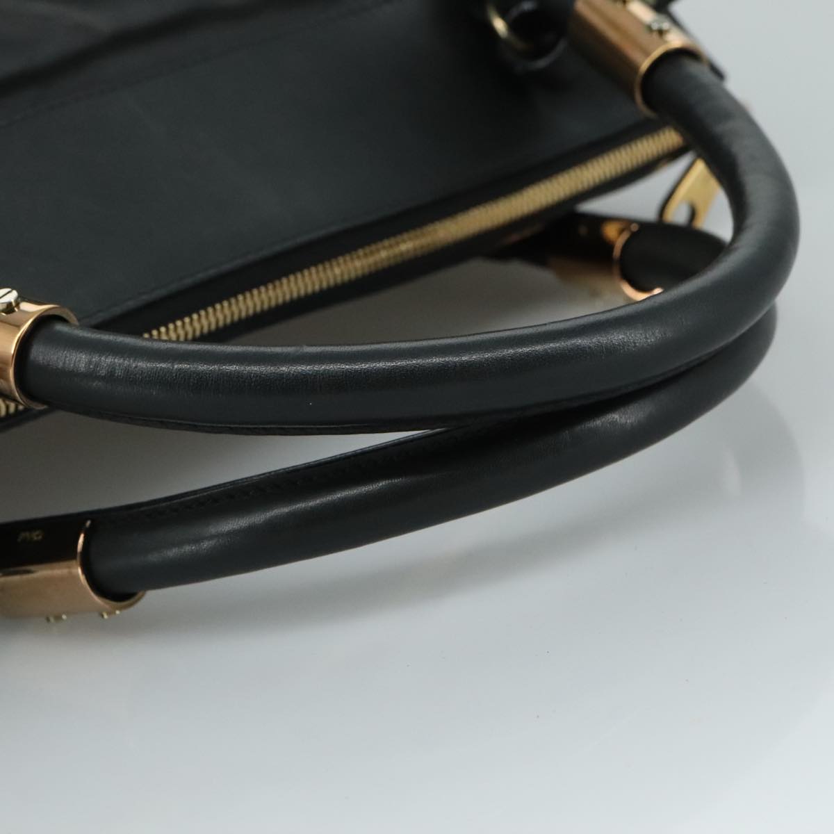 Chloe authentic luxury handbag Black leather craftsmanship