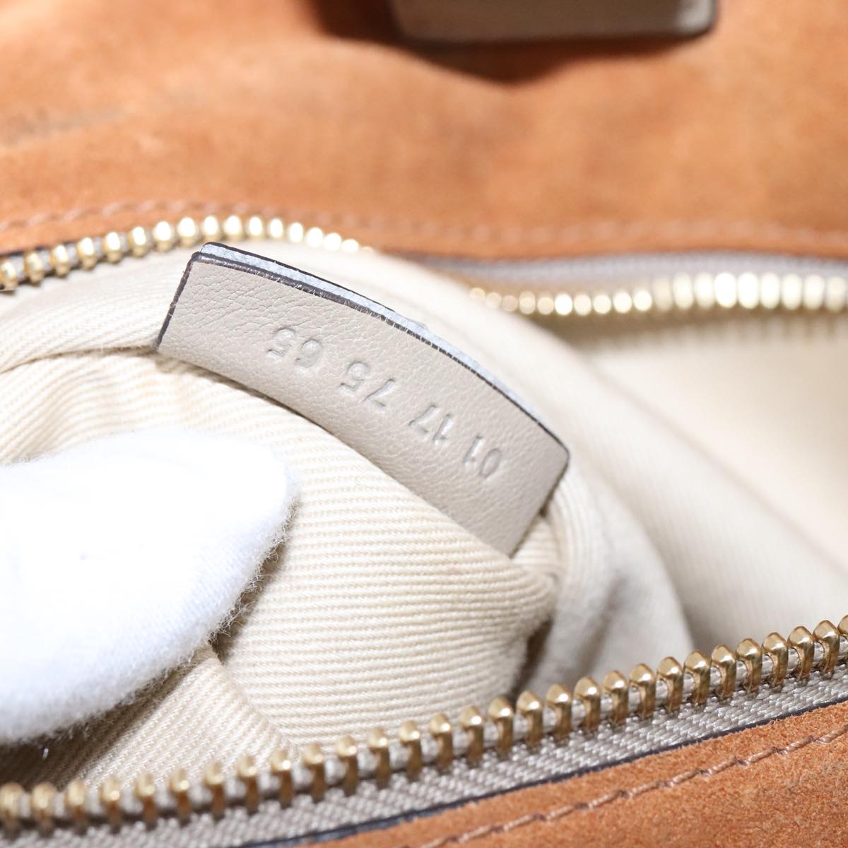 Crisalux elegant leather Tote Bag interior detail