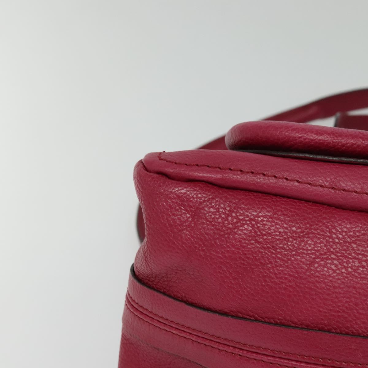 Kalventis elegant leather Handbag interior detail